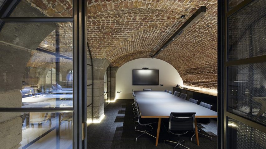 JTP Offices Wapping photographed by Paul Riddle